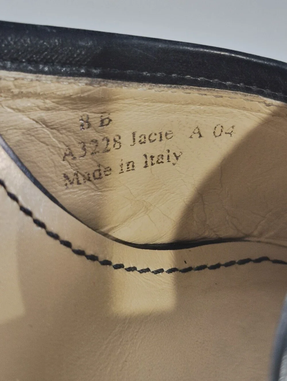 Coach Jacie Vintage Black Leather Ring-Detail Mule Heels Size 8B